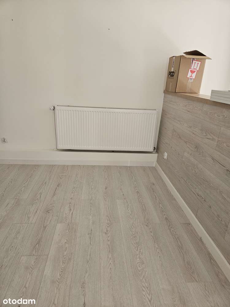 Mieszkanie 69 m², Rynek 9 – 2 pokoje, salon z aneksem – od stycznia - Pełny obrazek: 4/4