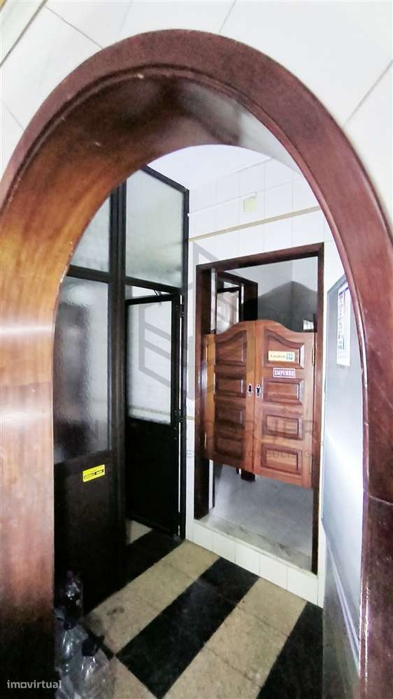 Loja  Venda em São Vicente,Lisboa-52