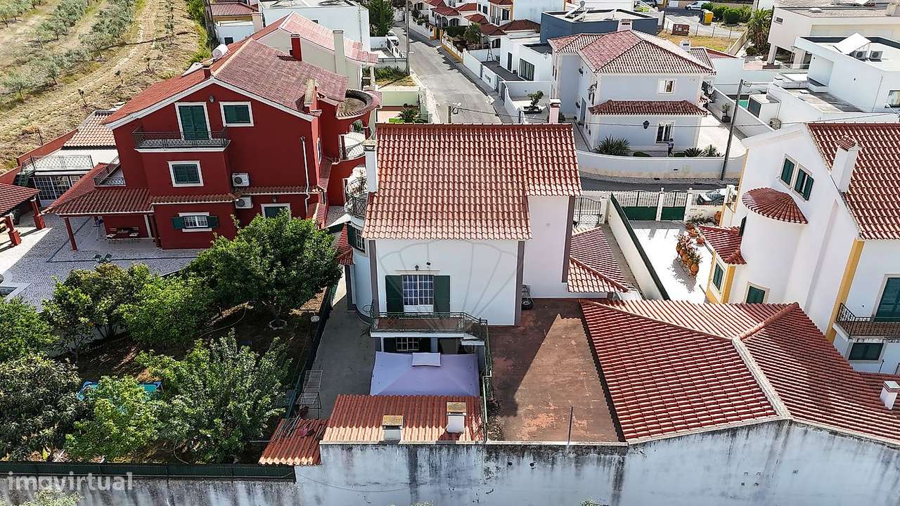 Moradia T5 para venda-44