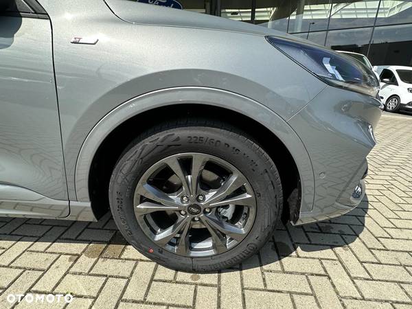 Ford Kuga 1.5 EcoBoost FWD ST-Line - 5