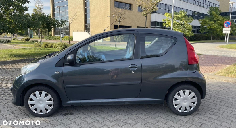 Peugeot 107 1.0 Trendy nICE - 2