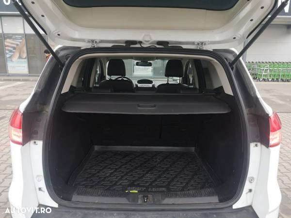 Ford Kuga 2.0 TDCi 2x4 SYNC - 15