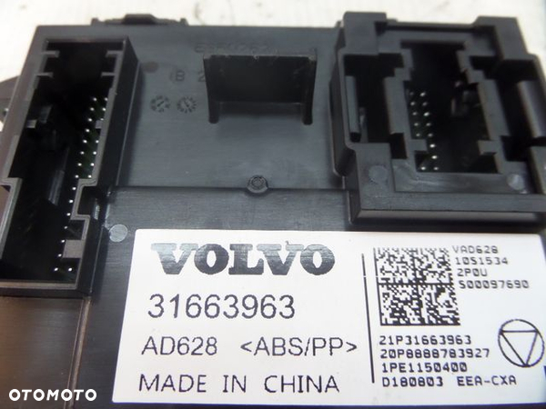 VOLVO XC40 MODUŁ STEROWNIK KONSOLI 31663963 - 5