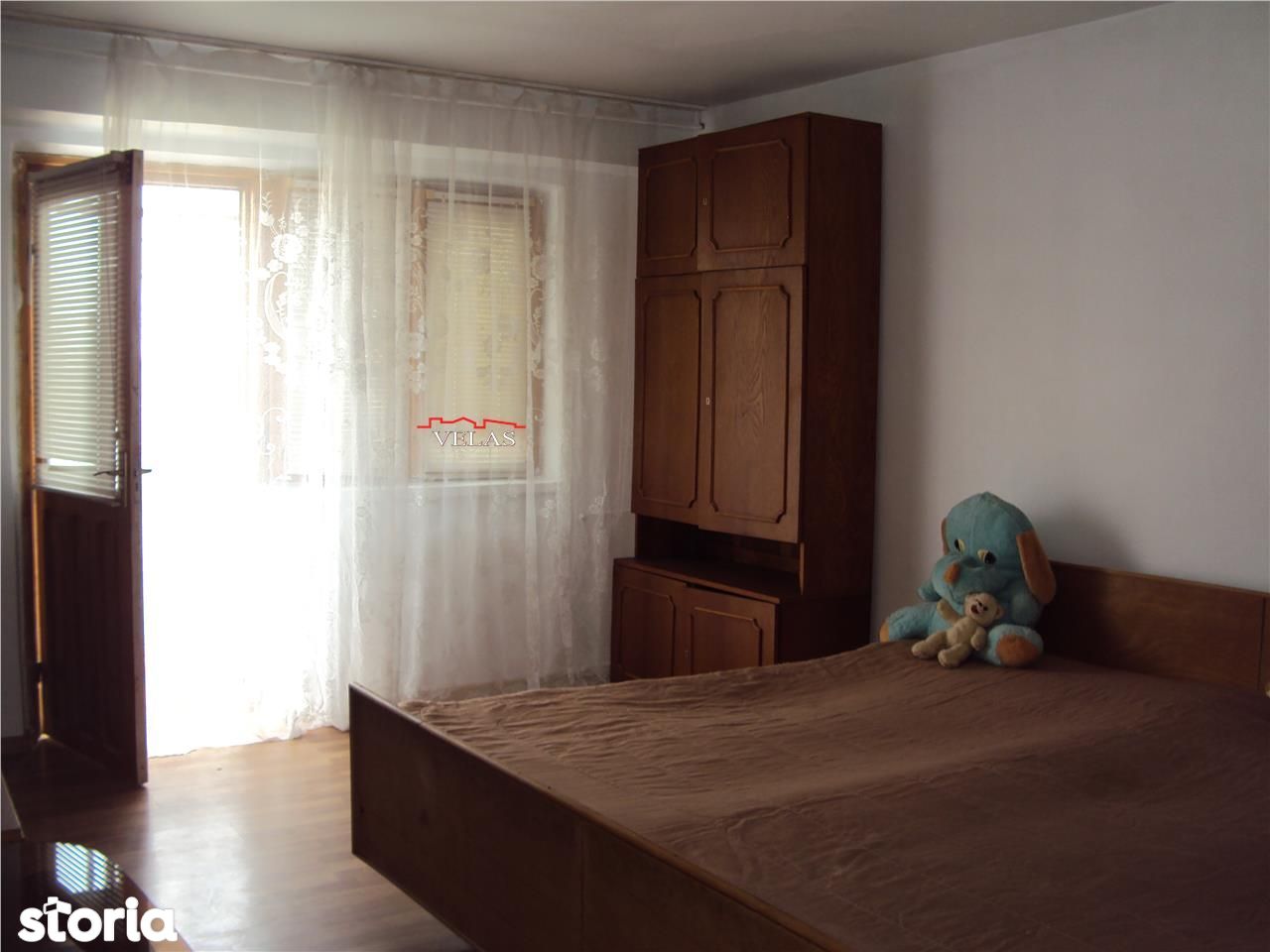 Apartament 2 camere, et 4, Piata Moldovei