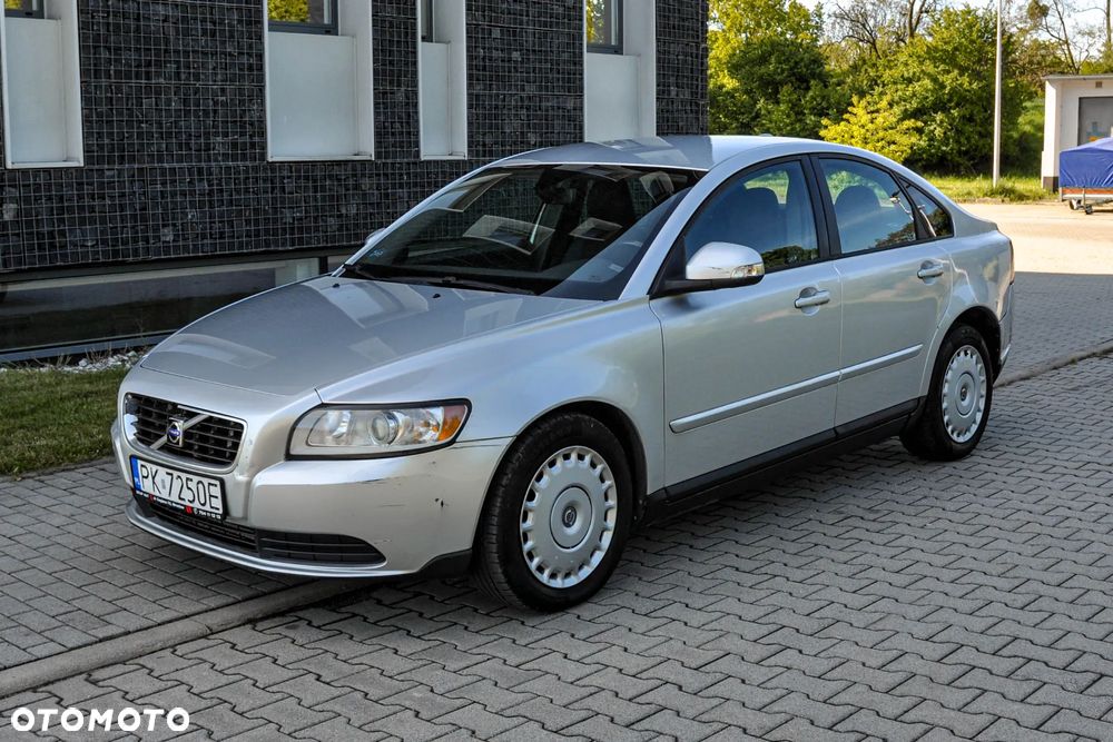 Volvo S40