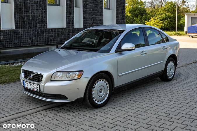 Volvo S40 - 1