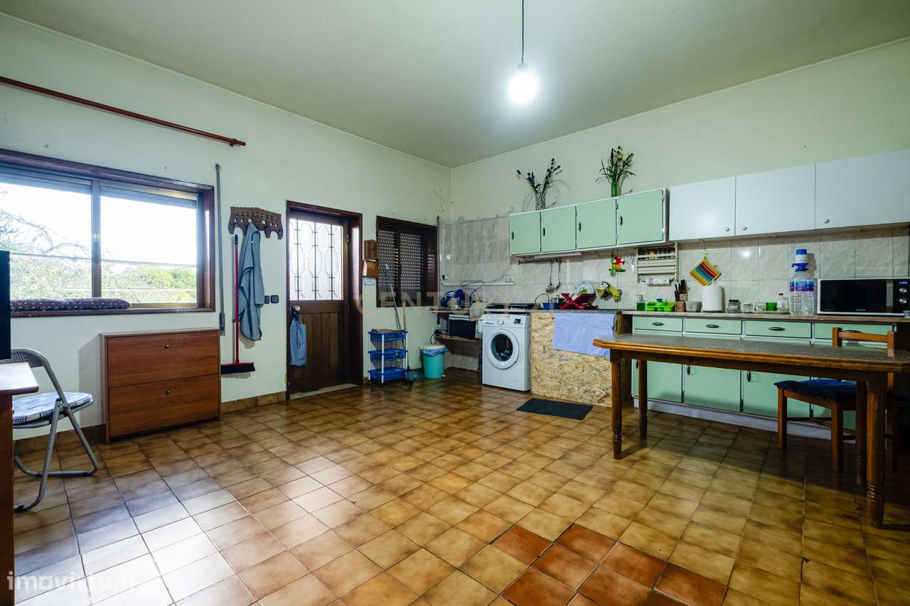 Moradia para recuperação em zona central de Rio Tinto-39