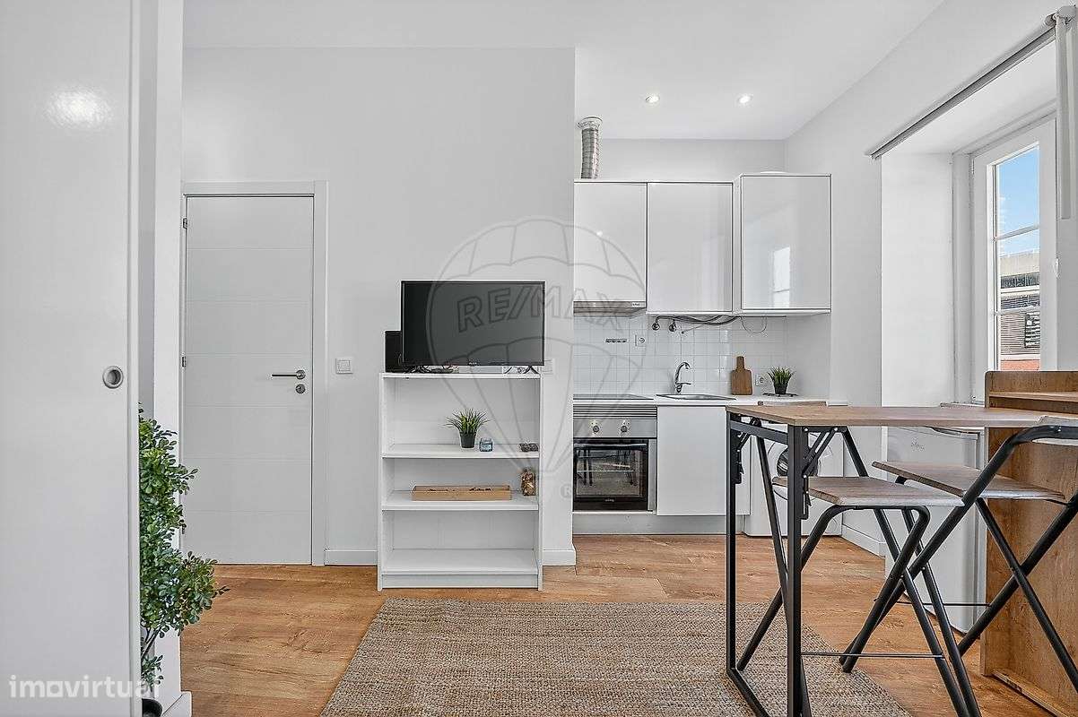 Estúdio T0 para arrendamento - Grande imagem: 2/17