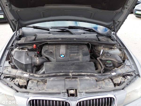 BMW Seria 3 - 33