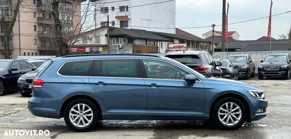 Volkswagen Passat Variant 2.0 TDI DSG Comfortline - 10