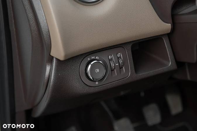 Opel Meriva 1.3 CDTI Design Edition - 18