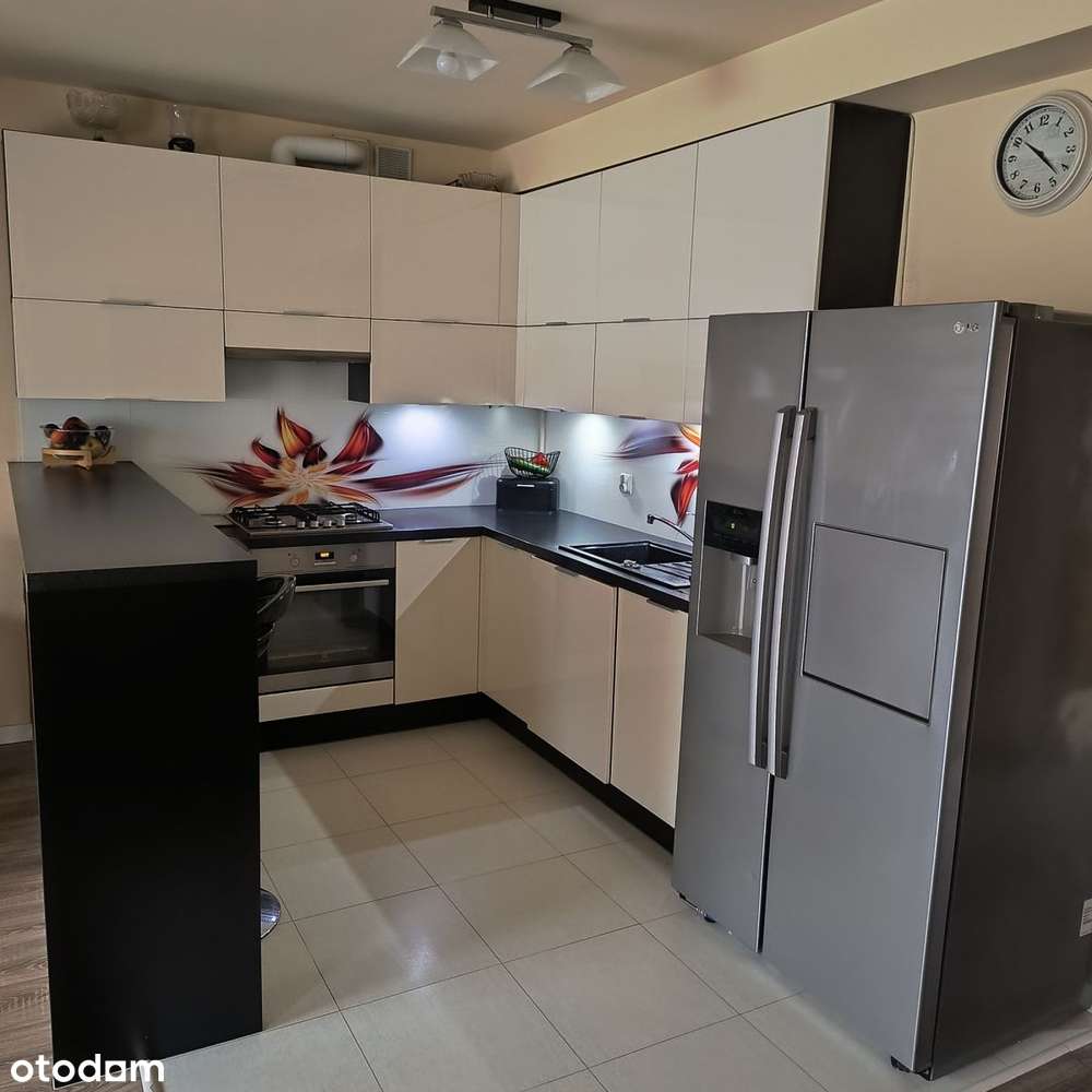 Dwupoziomowe, bezczynszowe 4 pokoje, 103 m²-1