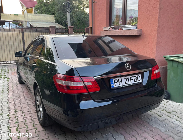 Mercedes-Benz E 200 CDI BlueEfficiency Aut. - 2