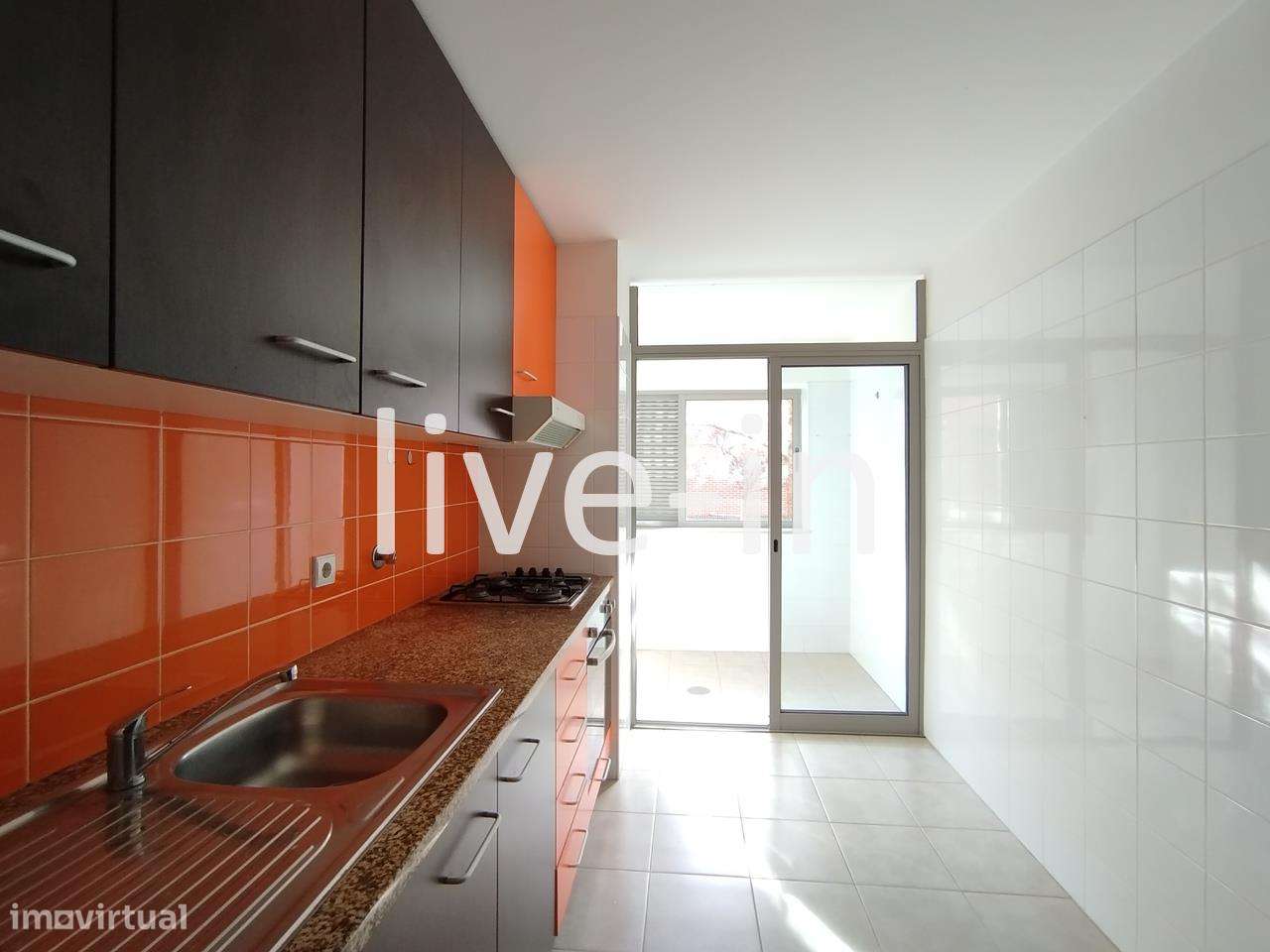 Apartamento T2 com boas áreas em Aradas - Grande imagem: 1/9