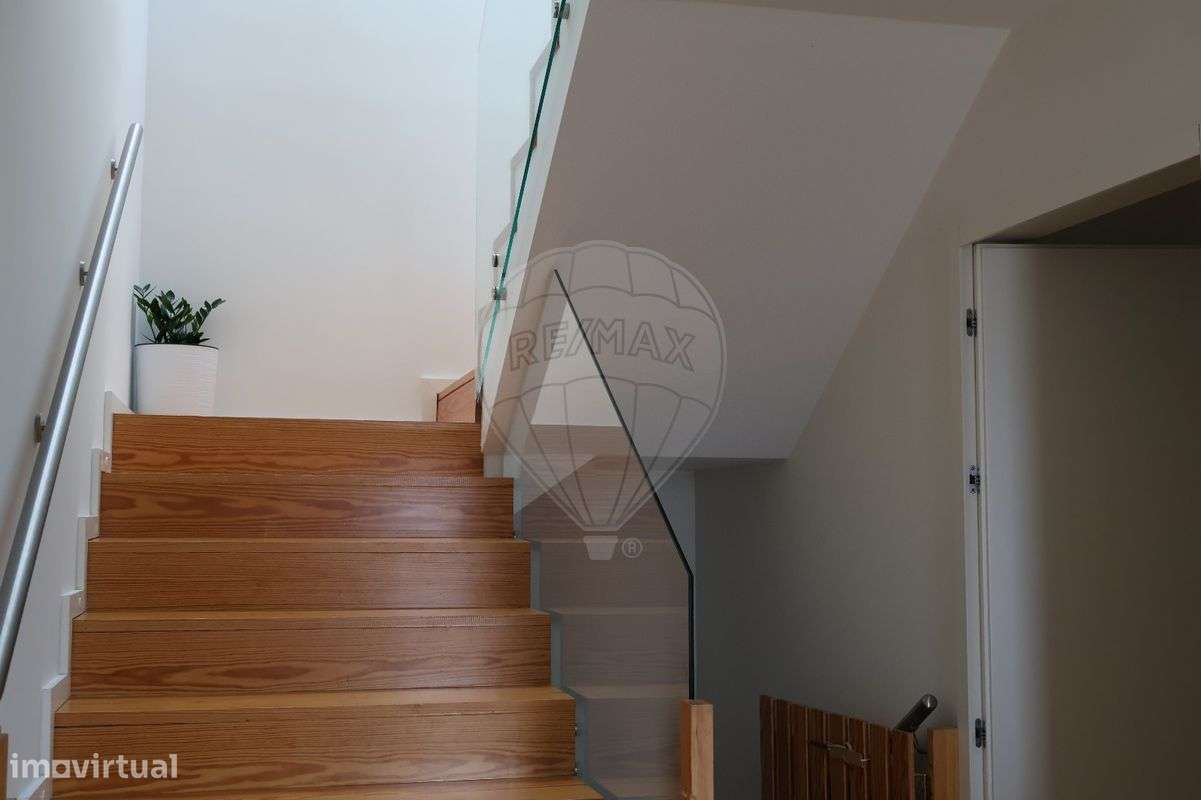 Moradia T4 para venda-20