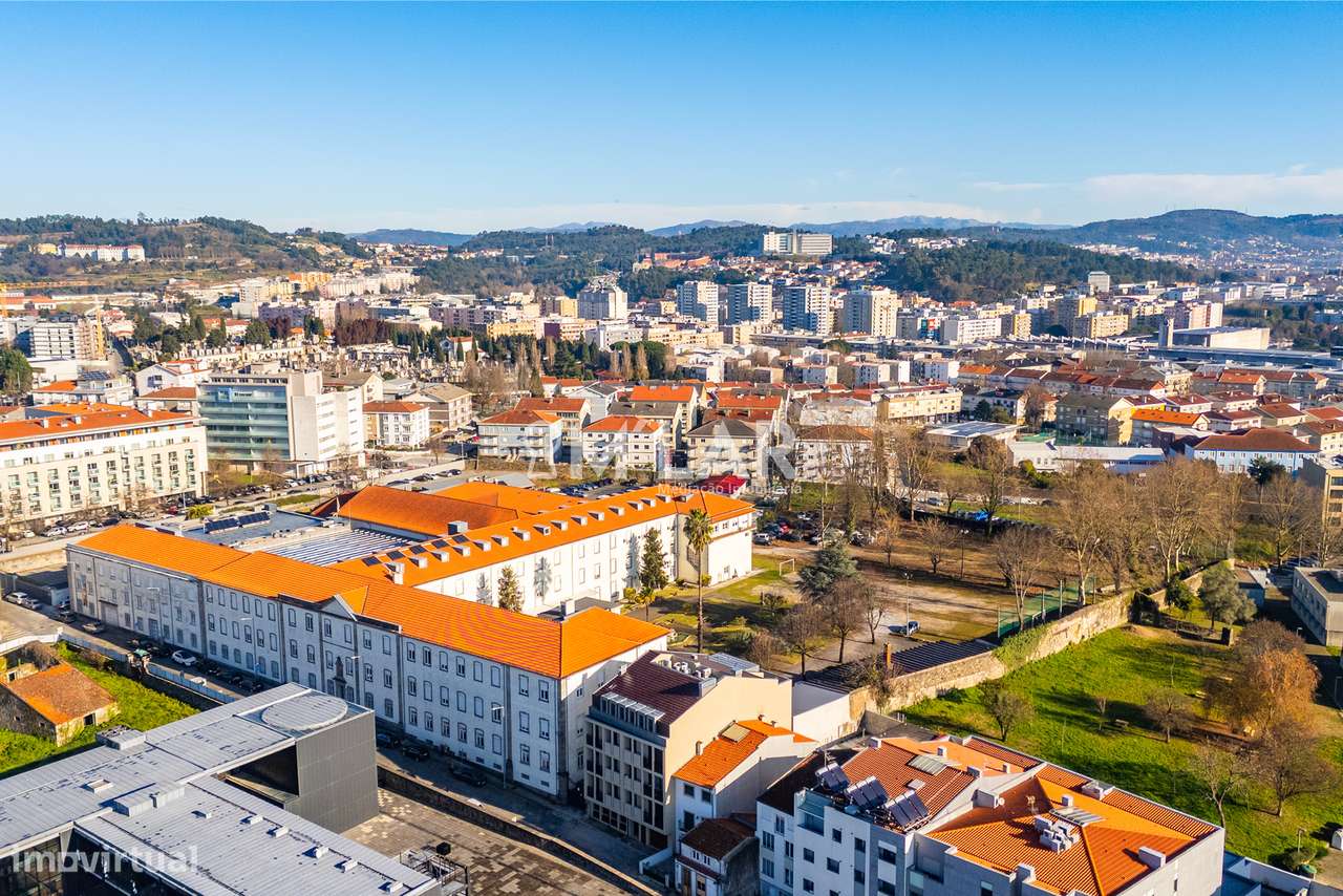 Apartamento T0+1, novo, no centro da cidade de Braga-30