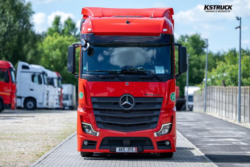Mercedes-Benz Actros 2022