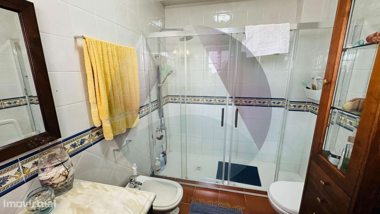 Fantástica moradia T6 c/ piscina-11