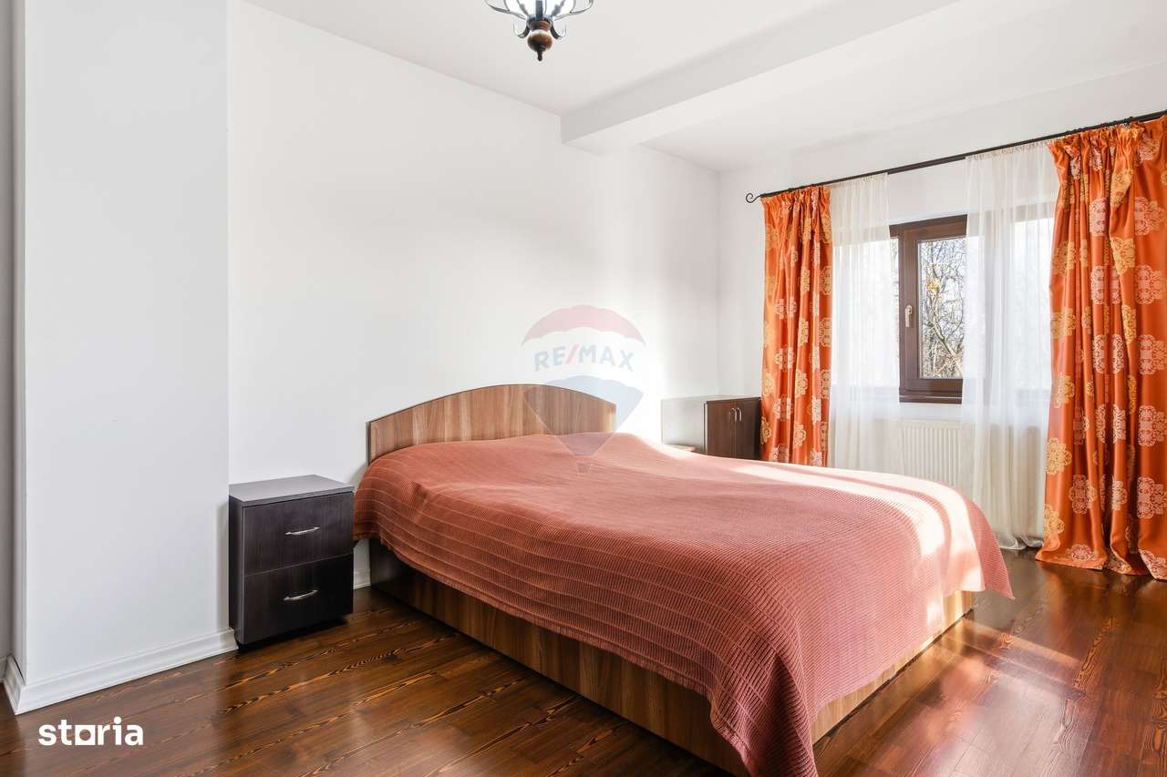 Casă/Vilă de Vânzare cu 5 camere,  Teren 757mp - Iasi - Hlincea-15