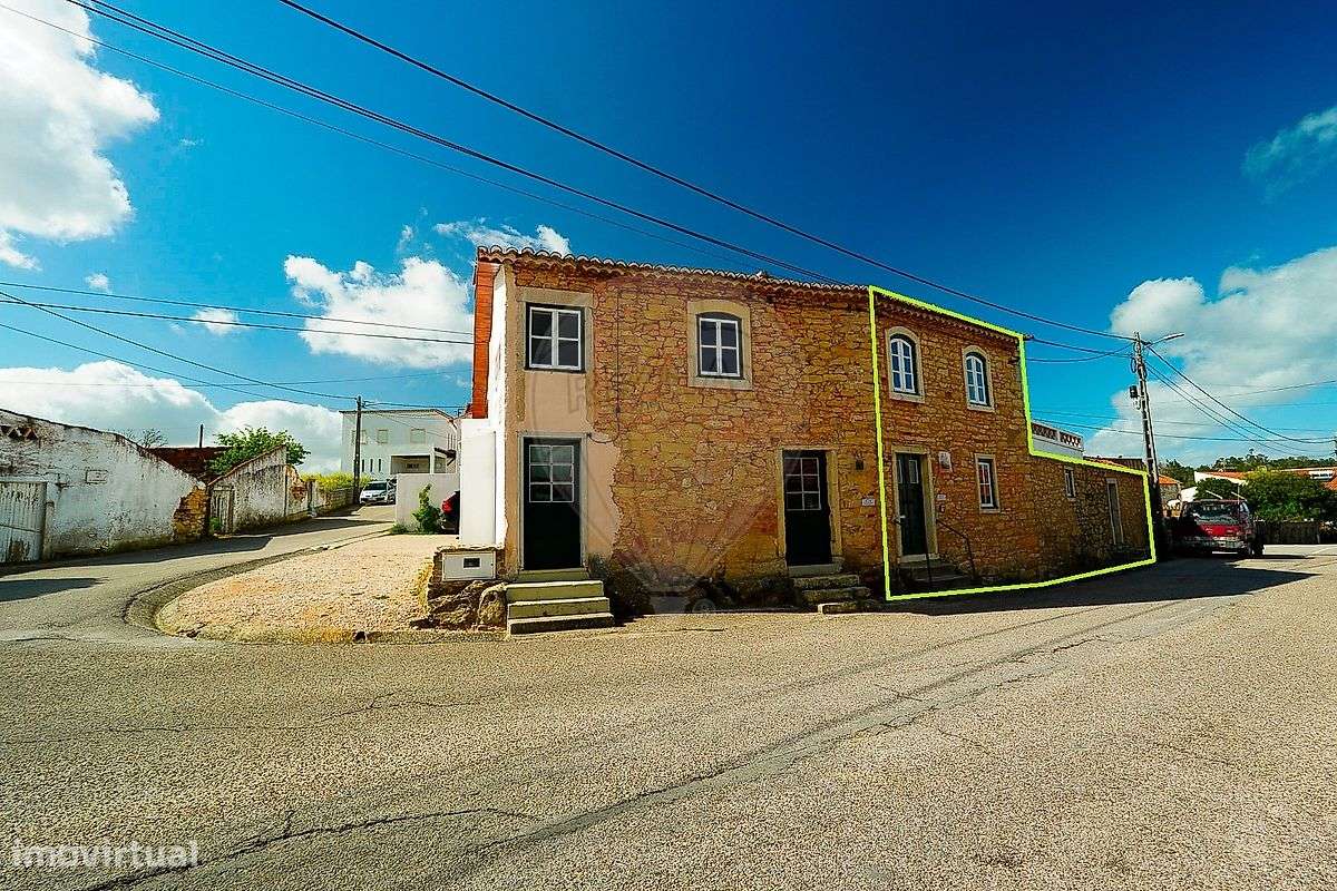 Moradia T2 para venda - Grande imagem: 2/15