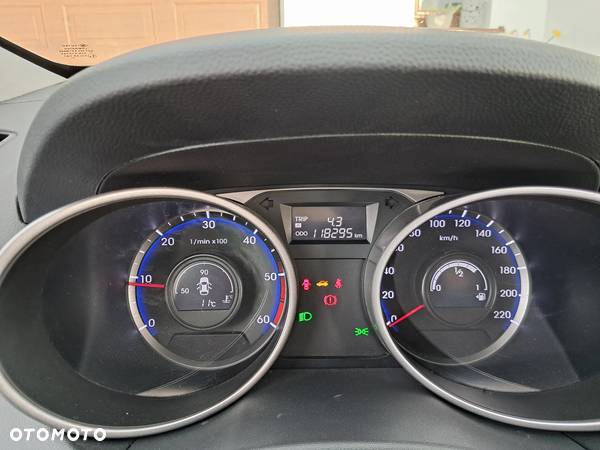 Hyundai ix35 1.7 CRDi 2WD Trend - 21