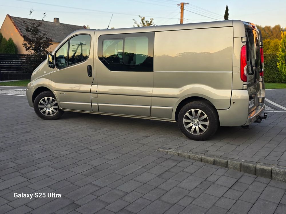 Renault Trafic 2012