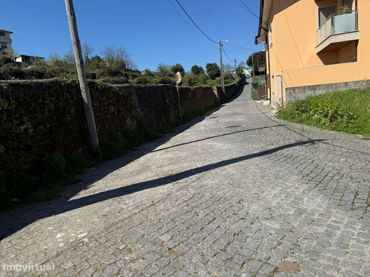 Moradia T3 | Box 2 Carros | Jardim | Exclusivo-29