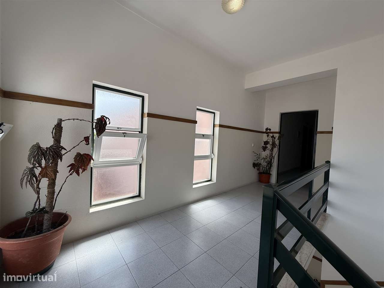 Apartamento T1 no centro do Cadaval-20