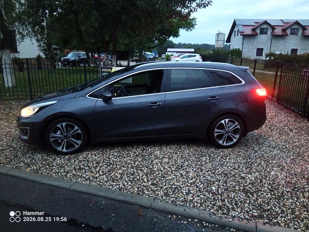 Kia Ceed II (2012-) 1.6 CRDi 136 ISG Spirit 2015