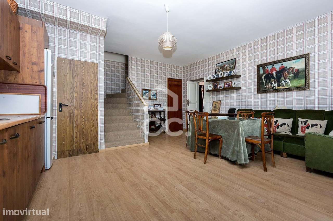 Palacete de inspiração neoclássica francesa com jardim botânico de Jea-47