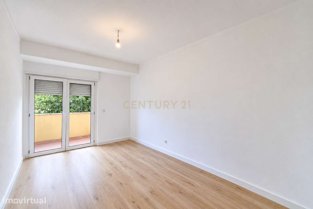 Apartamento T3 em Setúbal-18