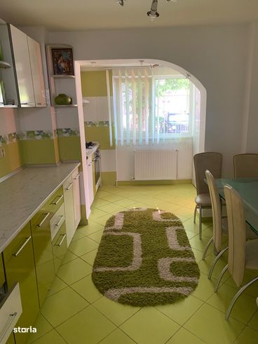 Apartament 3 camere micro 3-0