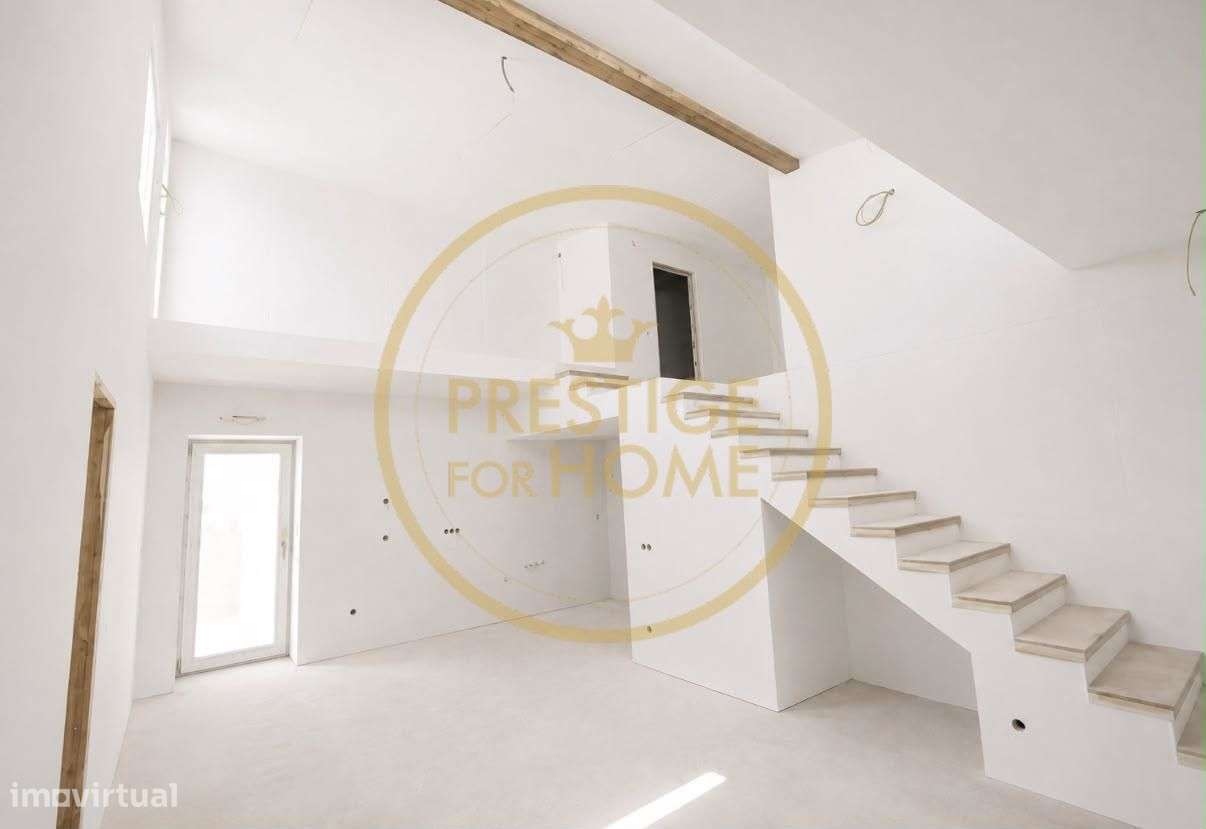 Encantadora moradia em fase final de construção, localizada na pacata-8