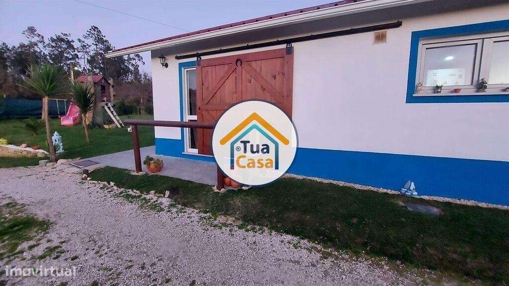 Moradia T3 Isolada inserida num lote de 841 m2 em Póvoa do Bispo a esc - Grande imagem: 5/60