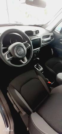 Jeep Renegade 1.5 T4 mHEV Limited FWD S&S DCT - 10