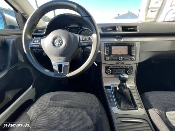 VW Passat Variant 1.6 TDI Confortline BlueMotion - 19