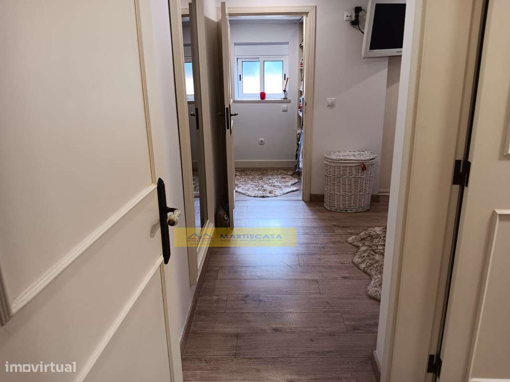 MORADIA DE LUXO V3 COM PISCINA e QUINTA- TERRUGEM-16