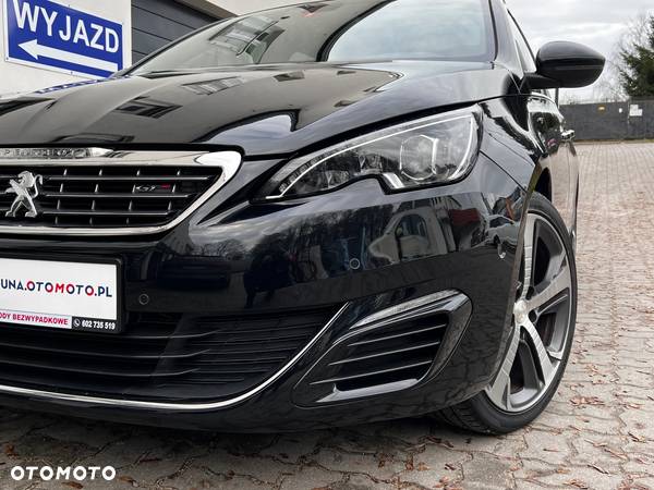 Peugeot 308 1.6 e-THP GT S&S - 29