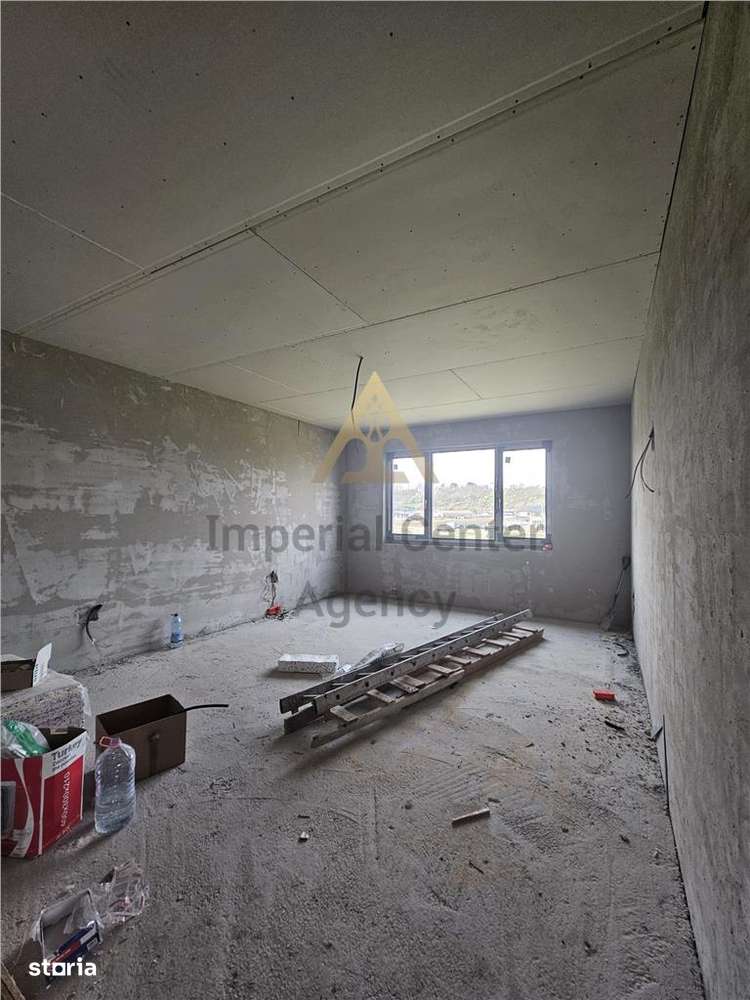 CASA P+ 1E  si  TEREN 500 MP DE VANZARE IN ANDRASESTI-7