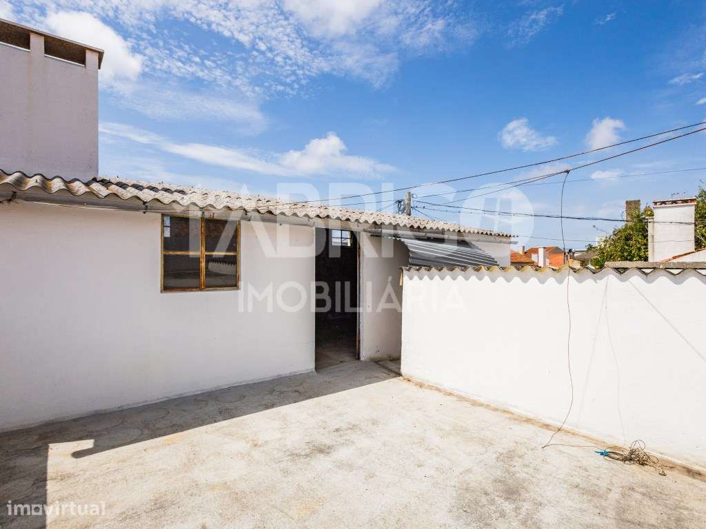 Moradia T2, antiga, Cela, Alcobaça-25