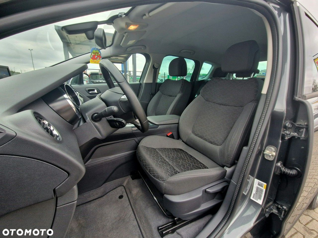 Peugeot 3008 - 19