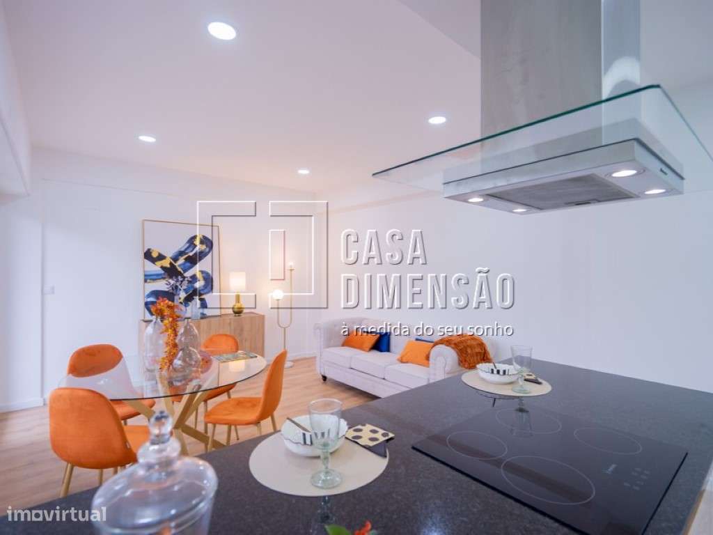 Apartamento de tipologia T3 com varanda, mobilado e equipado em Ben...-19