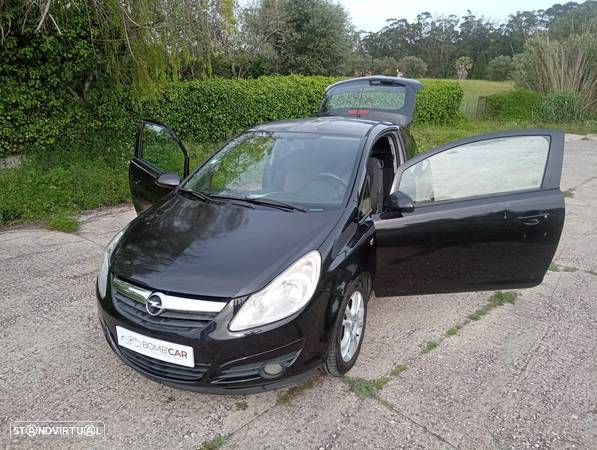 Opel Corsa 1.3 CDTi Cosmo - 4