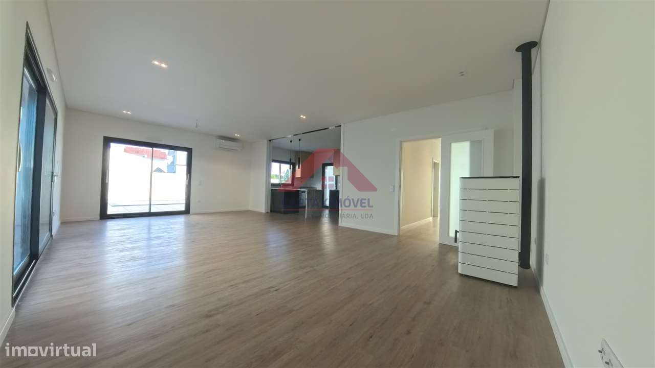 Moradia T4 Venda em Aveiras de Cima,Azambuja-12