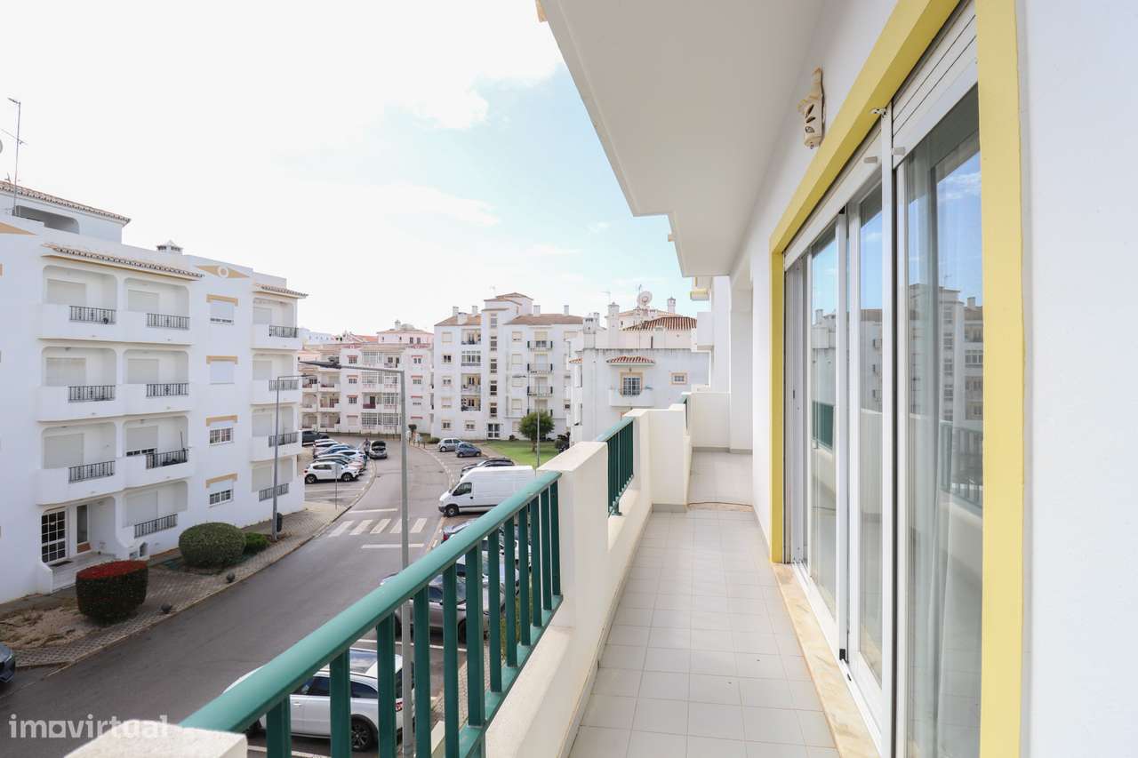 Fantástico T3 Lagoa Sol com 155m2-18