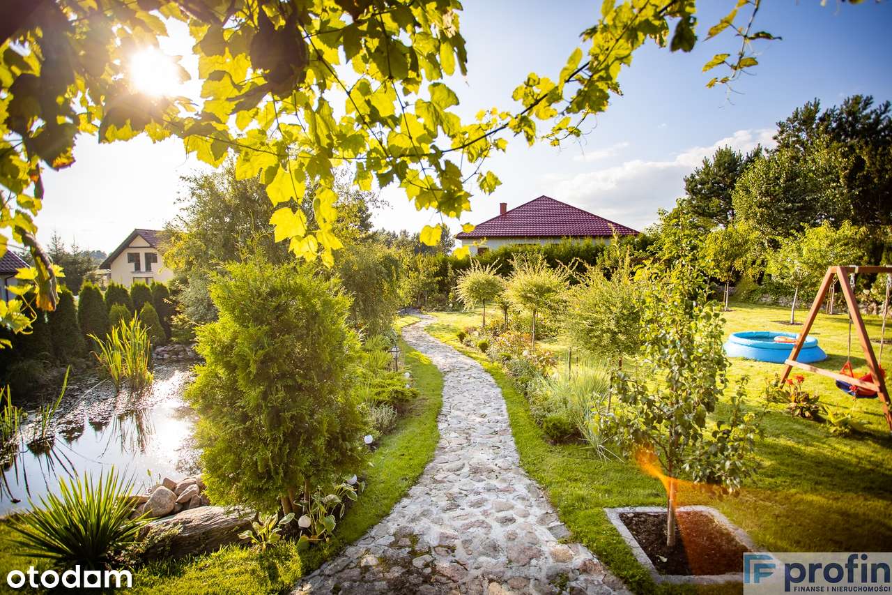Atrakcyjny dom z pięknym ogrodem Kaplityny Olsztyn-17