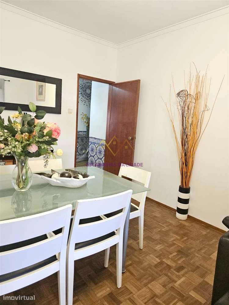 T2 Amadora Mina de Água - Grande imagem: 3/19