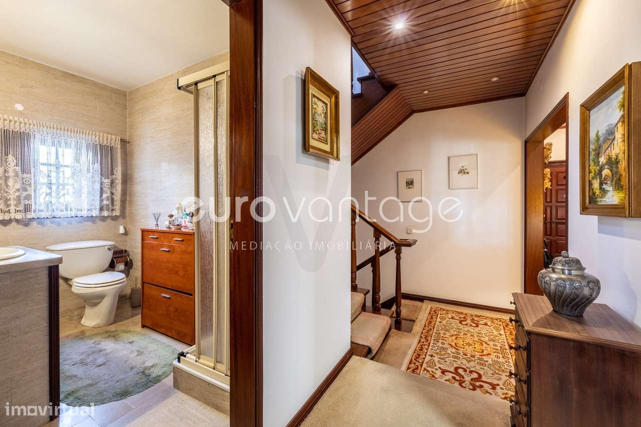 MORADIA T8 NO CENTRO DE LEIRIA-18