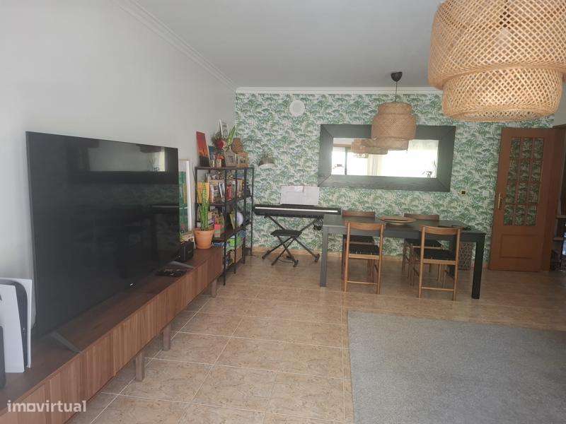 Excelente Apart. C/ 4 Assoalhadas e Terraço-5