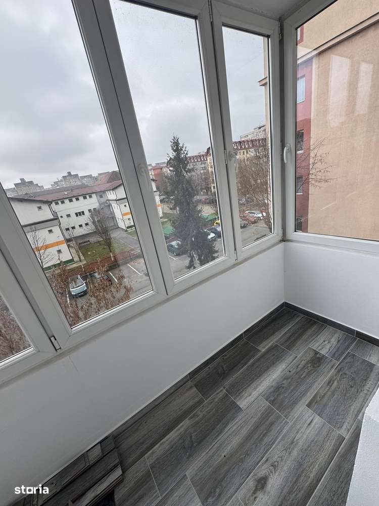 Garsonieră complet renovată-6